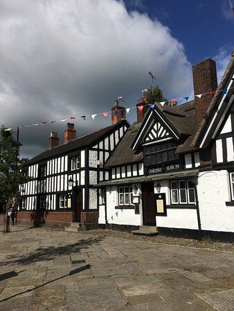 DV8 Sandbach