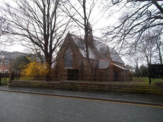 St Michael & St Thomas